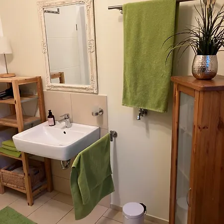 Apartament Tolle *
